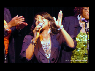 JAZZ. BROWN Sisters 2011.12.10 020.jpg